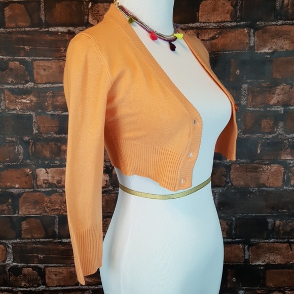 LAST CHANCE! CLOSET CLOSING! ModCloth cropped cardigan - Picture 5 of 5